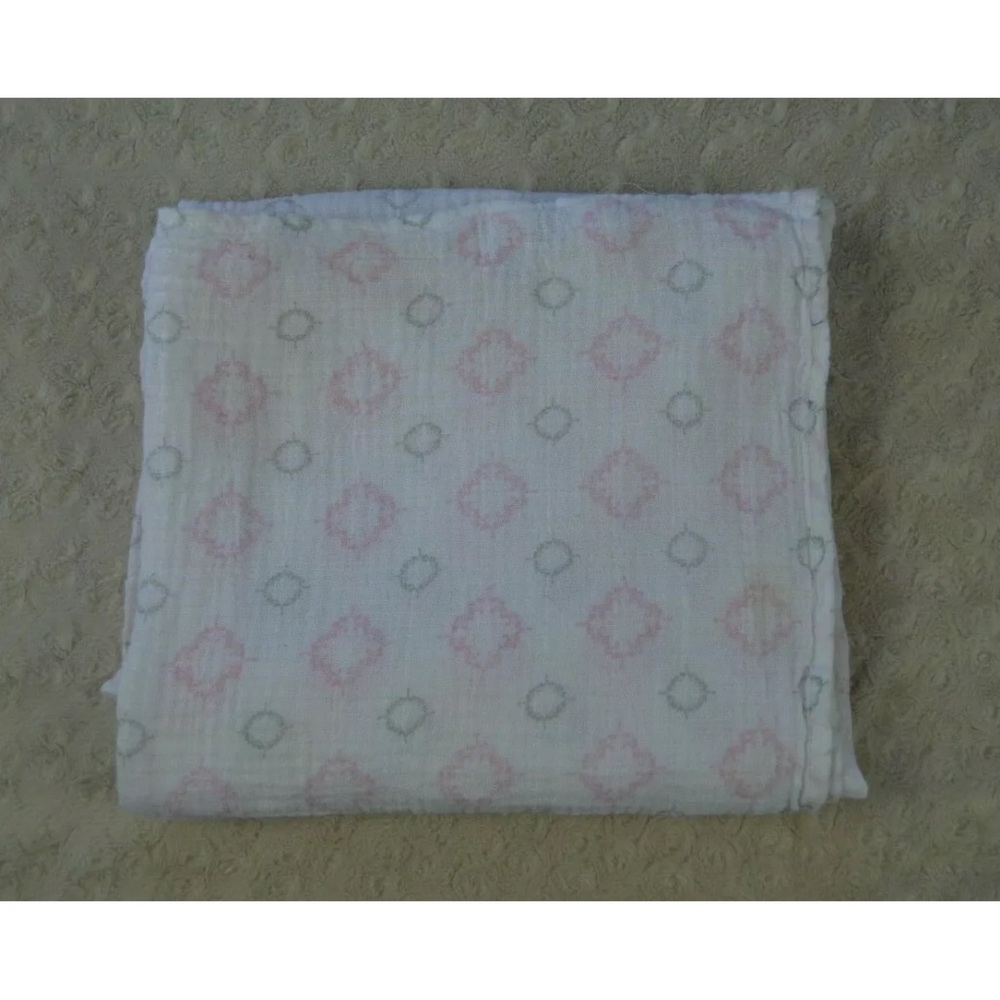 HB Hudson Baby Pink White Gray Medallion Damask Print Baby Swaddle Blanket